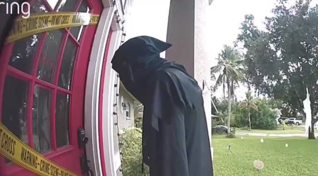 Child dressed as Grim Reaper startles Florida neighbors — Blue Ash Community news